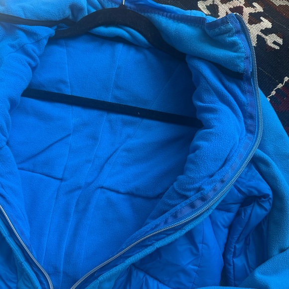 Lululemonn beaming blue St. Moritz puffer fleece zip up jacket size 2 - Picture 4 of 6